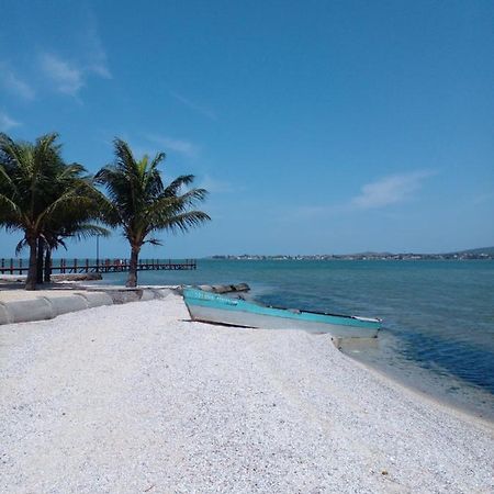 Quarto Em Casa De Condominio São Pedro da Aldeia Esterno foto